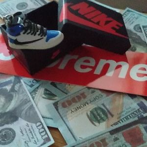 Mystery box all brands included